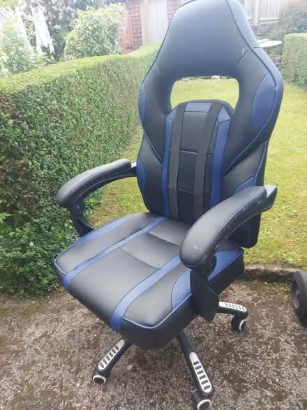 Photo of free Gaming chair (Crookes S10) #1