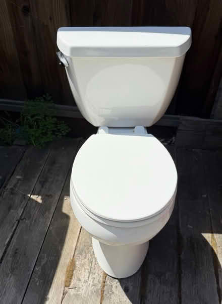Photo of free Kohler toilet ….round bowl (Pleasanton) #1