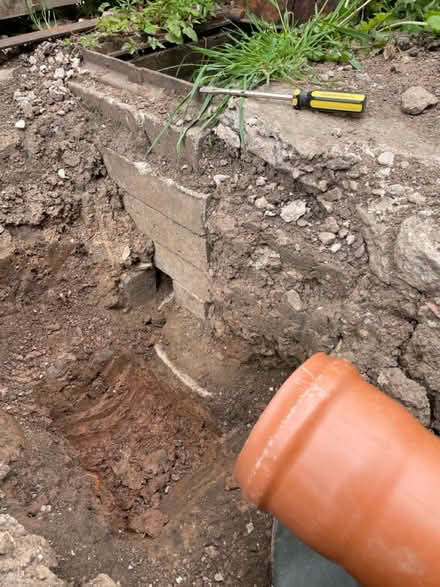 Photo of 40-50cm soil pipe (Malvern WR14) #1