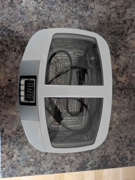 Photo of free Ultrasonic Jewellery cleanrer 160 Watts 2.5 Litres Heated (Lion Gate TW9) #2