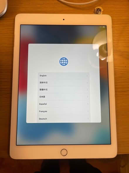 Photo of free iPad for school/college student (ealing W5) #1