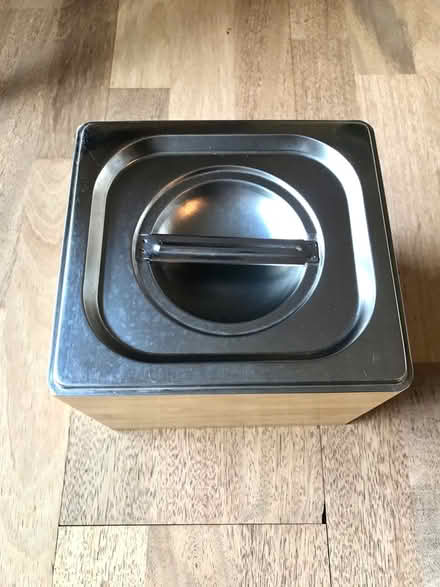 Photo of free Small Compost Bin π₯ (Mount Waverley) #3