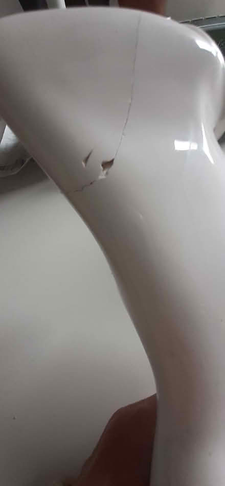 Photo of free 1970's Royal Doulton ? figure (Bexleyheath DA7) #3