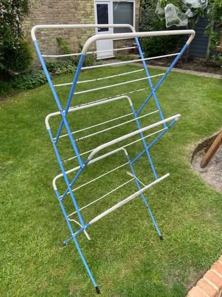 Photo of free Clothes aider/ laundry drier (Amersham Common HP7) #1