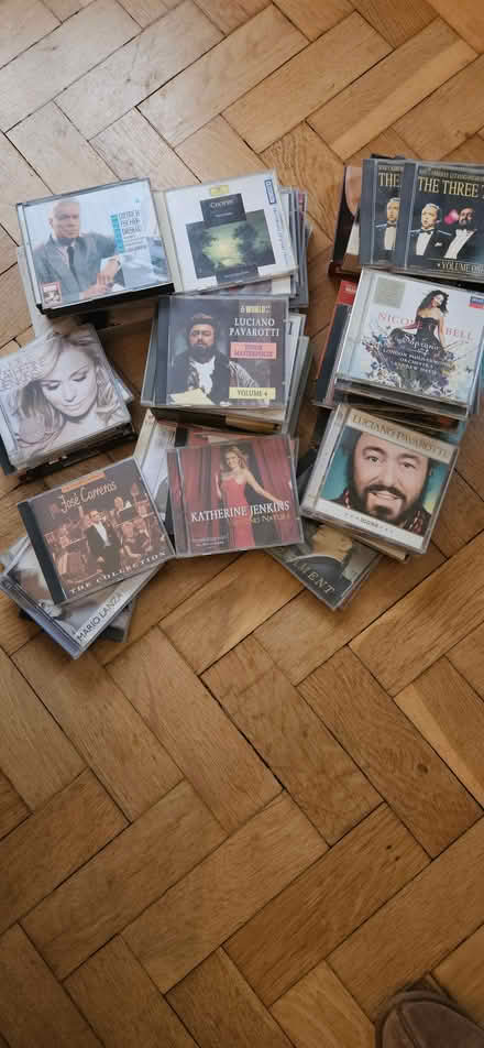 Photo of free Collection of classical CDs, mostly opera/voice (St Stephens AL3) #1