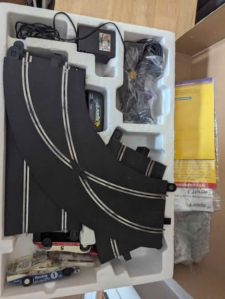 Photo of free ini Mayhem Scalextrix (Grangeway area NN10) #3