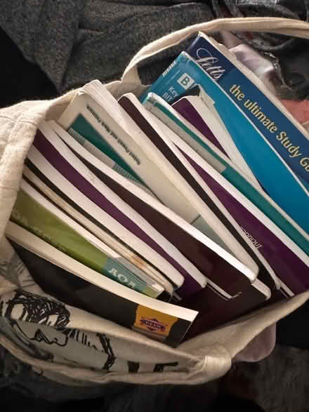 Photo of free Old GCSE textbooks (Hackney Downs E5) #4