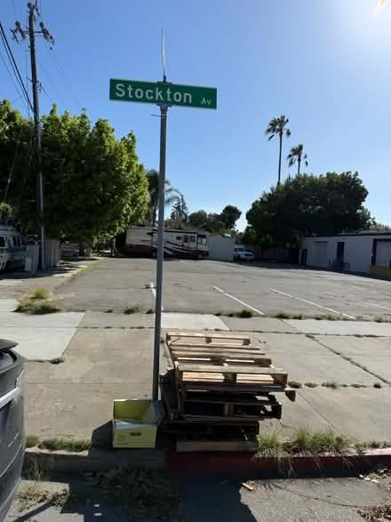 Photo of free Pallets, metal & tarps (San Jose Rose Garden) #1