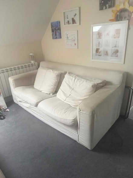 Photo of free Sofa (Chesham HP5) #1