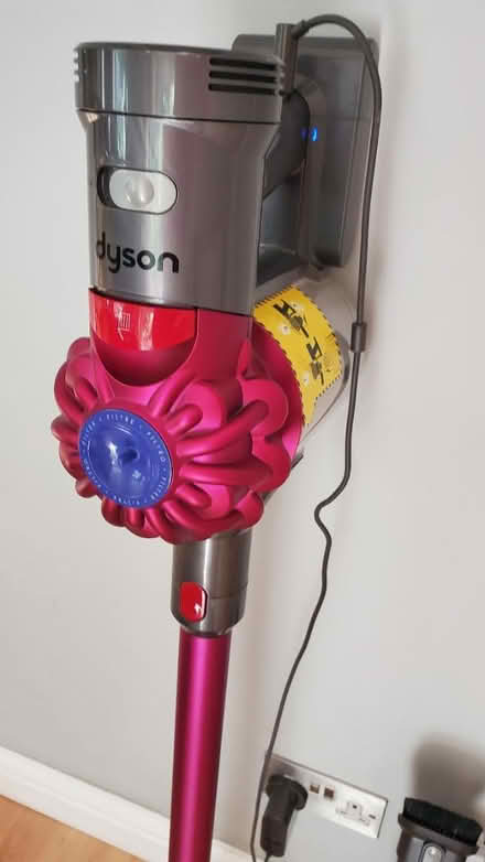 Photo of free Low battery Dyson, spares? (Stevenage, Great Ashby, SG1) #2