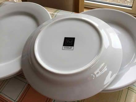 Photo of free 3 + 3 dinner and side plates (CT2) #2