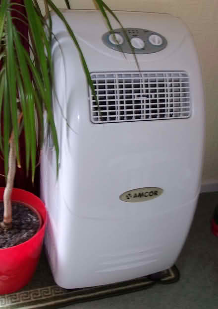 Photo of free Moveable air conditioner/dehumidifier (Hanwood SY5) #1
