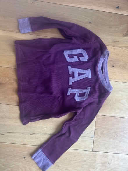 Photo of free Clothes 4 y (West acton - W3) #1