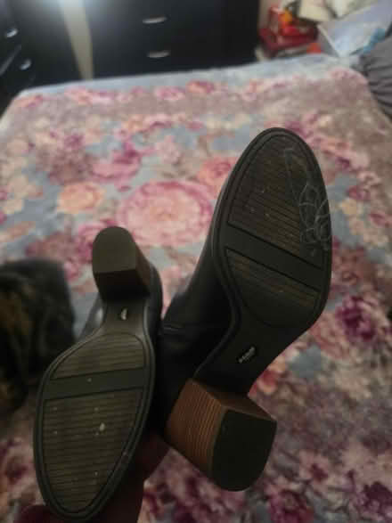 Photo of free Size 11M (Bronx) #3