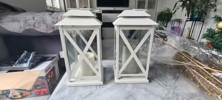Photo of free Lanterns, Vase, Candles, Ornaments (TN25) #1