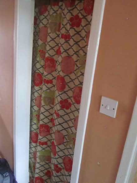 Photo of free vintage door curtain (Finchley N12) #2