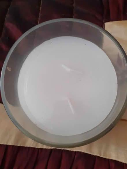 Photo of free Wild jasmine candle 20hrs burning (Tonbridge TN9) #2
