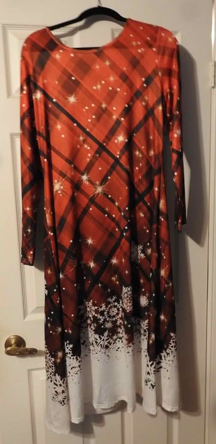 Photo of free Holiday Dress (Mavis and Rathburn) #1