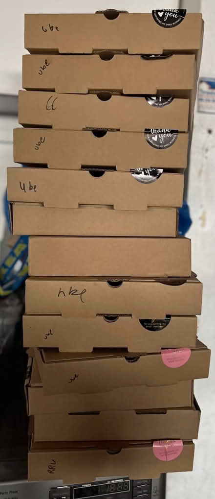 Photo of free 14 Cookie, small pizza boxes (Lawrence/ El Camino Real) #1