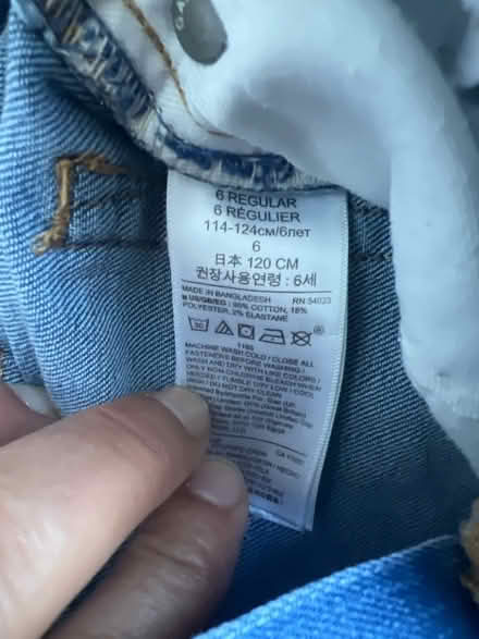 Photo of free Jeans 114-124cm (West acton - W3) #4
