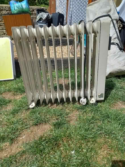 Photo of free Oil filled radiator heater (Gunby NG33) #1