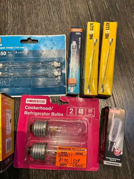 Photo of free Light bulbs. Various types / fittings. (Alcester Lanes End B14) #4