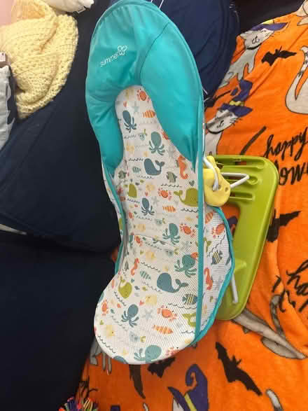 Photo of free Beach or bath baby seat (Urbana, MD) #1