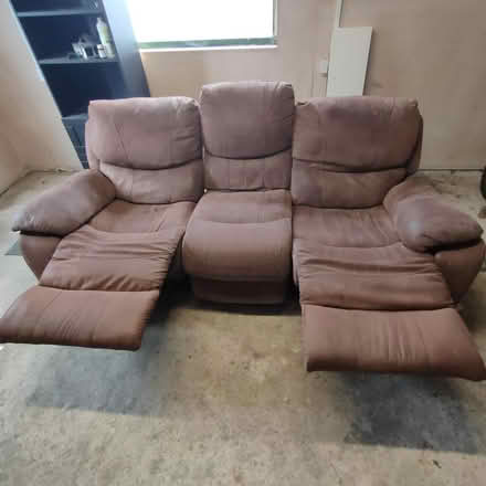 Photo of free 3 seater recliner sofa (Coundon CV6) #1