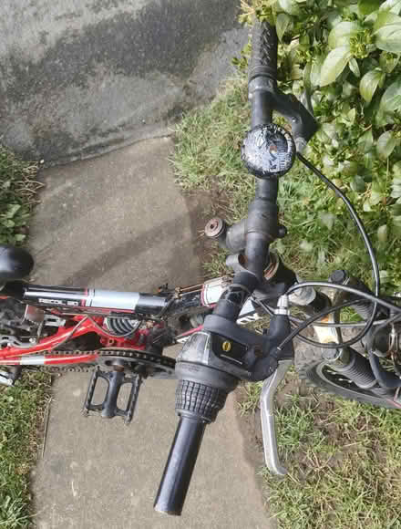 Photo of free Kids bike age 5-7 (Corstophine EH12) #2