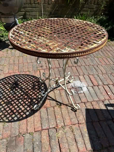Photo of free Garden table and chairs (Queen's Park BN2) #1