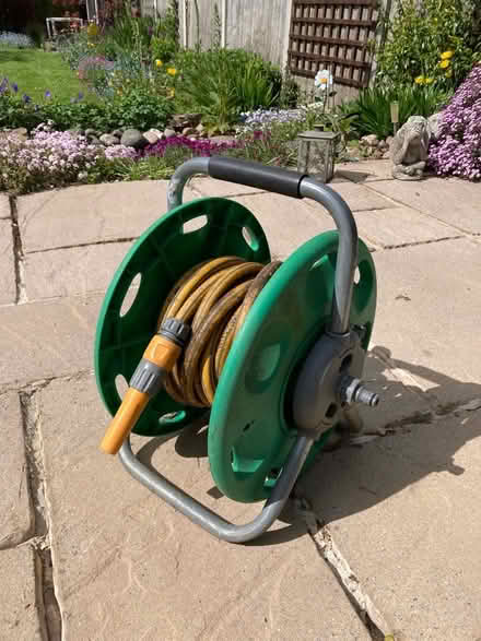 Photo of free Hose And Reel (Shelton Lock DE73) #1