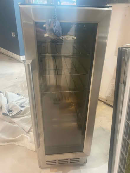 Photo of free Extractor, hob, oven and wine fridge (Murton/Hilton CA16) #4
