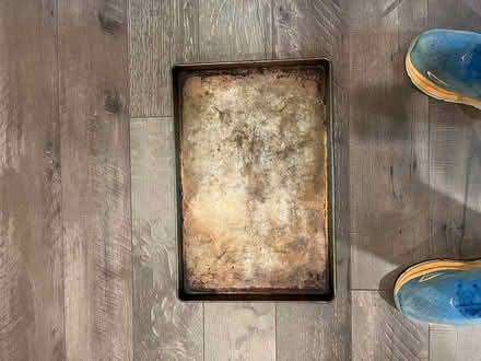 Photo of free Old Sheet Pan (Grosvenor) #1