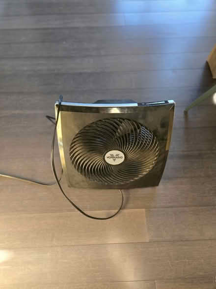 Photo of free Fan (Capitol Hill) #2