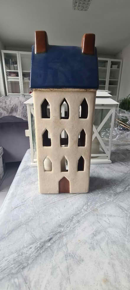 Photo of free Lanterns, Vase, Candles, Ornaments (TN25) #2