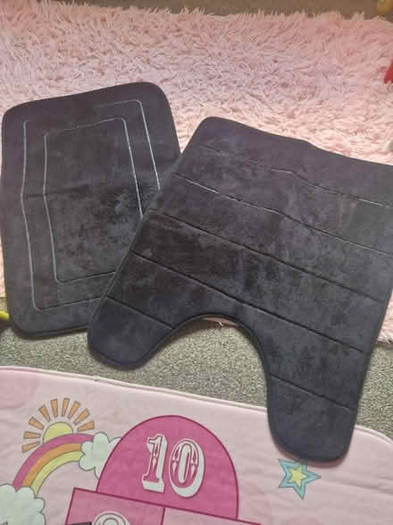 Photo of free Brand new bathroom mats (Ng3) #1