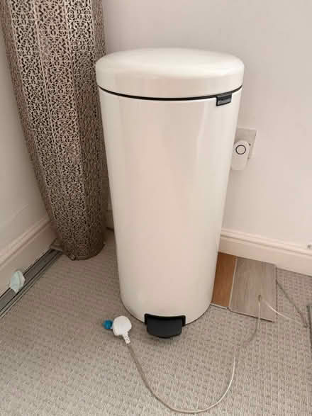Photo of free Dustbin (Lee, Eltham SE12) #1
