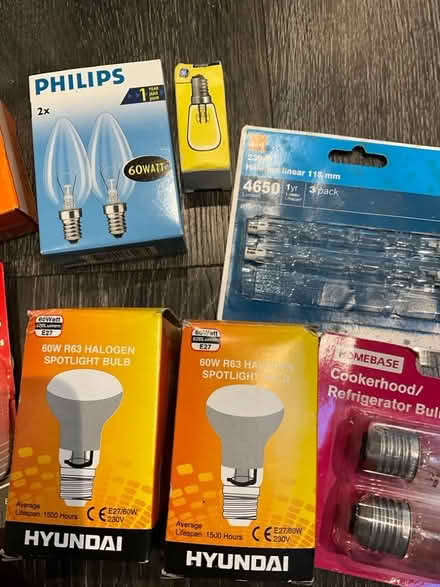 Photo of free Light bulbs. Various types / fittings. (Alcester Lanes End B14) #3