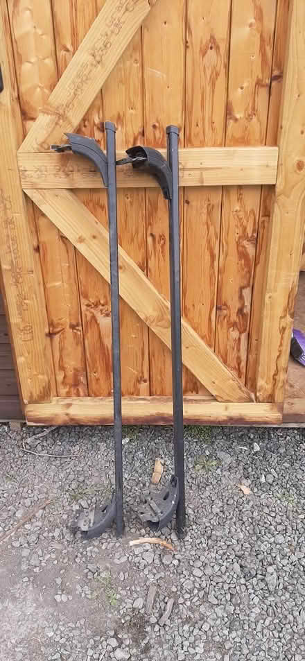 Photo of free Roof bars (Montgomery) #1