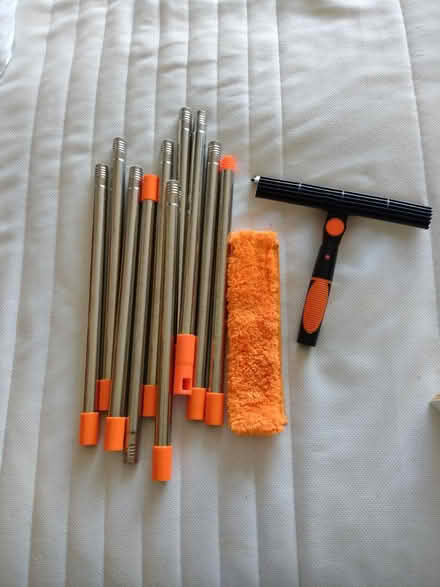 Photo of free Extendable window cleaning kit (Addiscombe CR0) #1