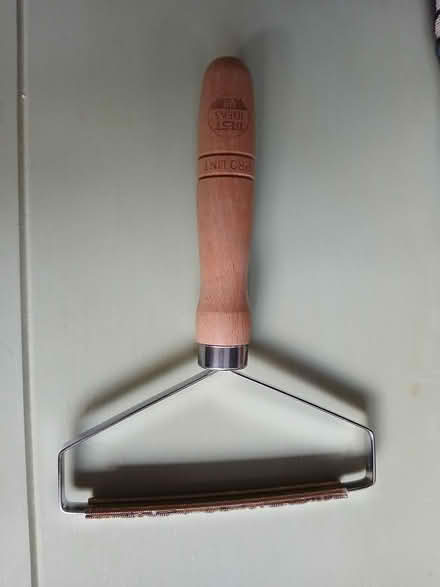 Photo of free Carpet lint remover (E3 3gu) #1