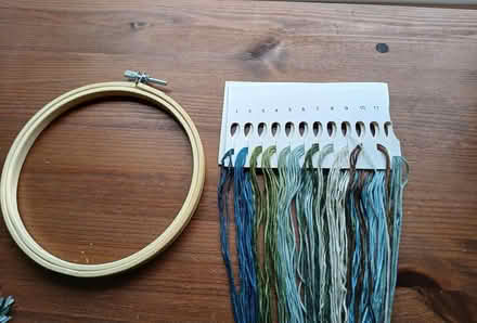 Photo of free Embroidery hoop and threads (SW2) #1