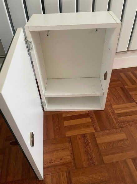 Photo of free Small white bathroom cabinet (Wokingham RG40) #2