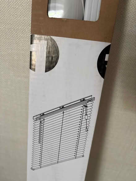 Photo of free Venetian blind 90cm wide 160cm drop (Stanhill BB5) #1