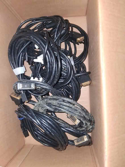 Photo of free Box of cables VGA 18pin (07075 - Wood Ridge) #1
