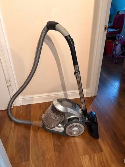 Photo of free Vax Air Mini Vacuum Cleaner (Richmond TW9) #1