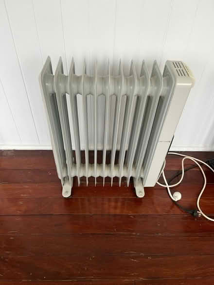 Photo of free Various items (Mitchelton.) #3