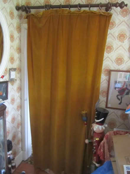 Photo of free vintage door curtain (Finchley N12) #1