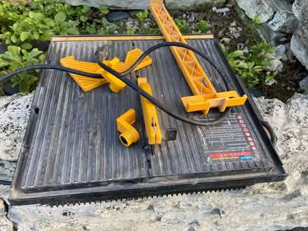 Photo of free wet saw (Downers Grove, south side) #2
