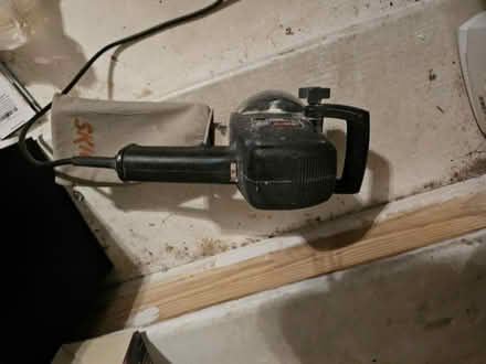 Photo of free SKIL orbital sander (19809 Gordon Heights) #2